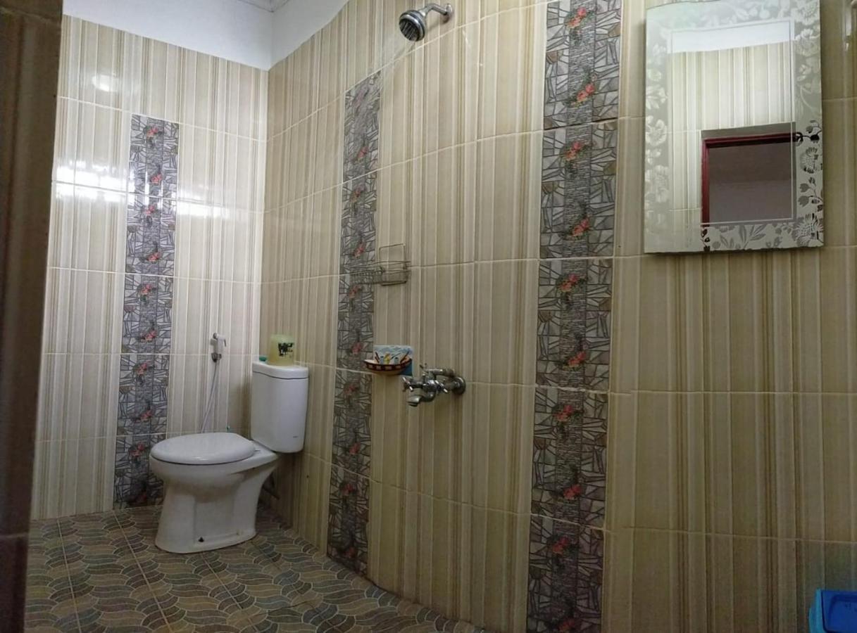 Hotel Nayora Prabumulih Perabumulih Dış mekan fotoğraf