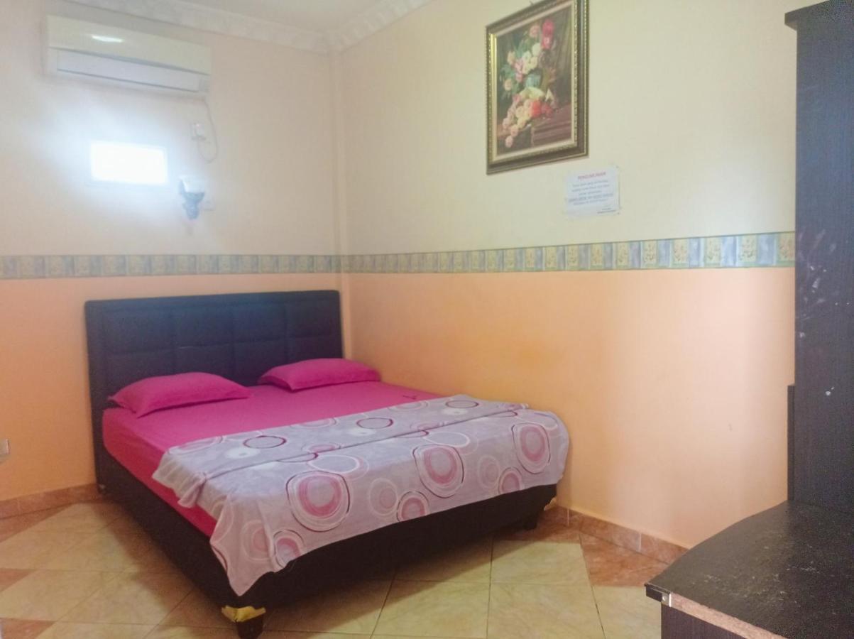 Hotel Nayora Prabumulih Perabumulih Dış mekan fotoğraf